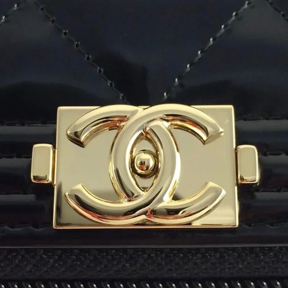Chanel Caviar Zipper Boy Wallet Noir - Picture 5 of 9